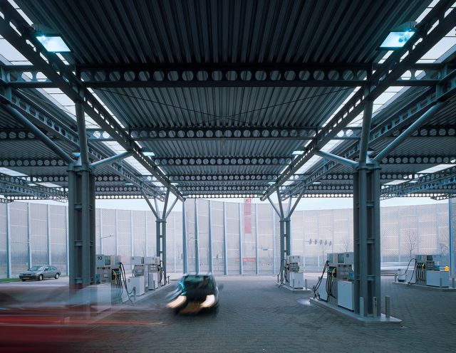 Georgia's two petrol stations named among World’s Best 10 geotv.ge